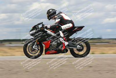 media/Apr-26-2024-TrackDaz (Fri) [[c4b677d280]]/C Group/140pm (Wheelie Bump)/